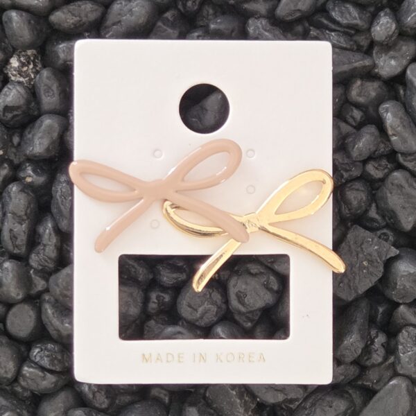 [HO BAK SUNG] Ribbon Earrings Gold + Beige