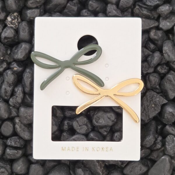 [HO BAK SUNG] Ribbon Earrings Gold + Dark Green