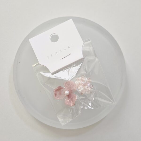 [HO BAK SUNG] Crocs Charm Pink & Bead Flowers Set